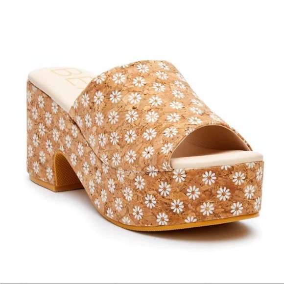 The Whoopsie Daisy Cork Platform Heels. Size 8. Brand: Matisse - Picture 1 of 3